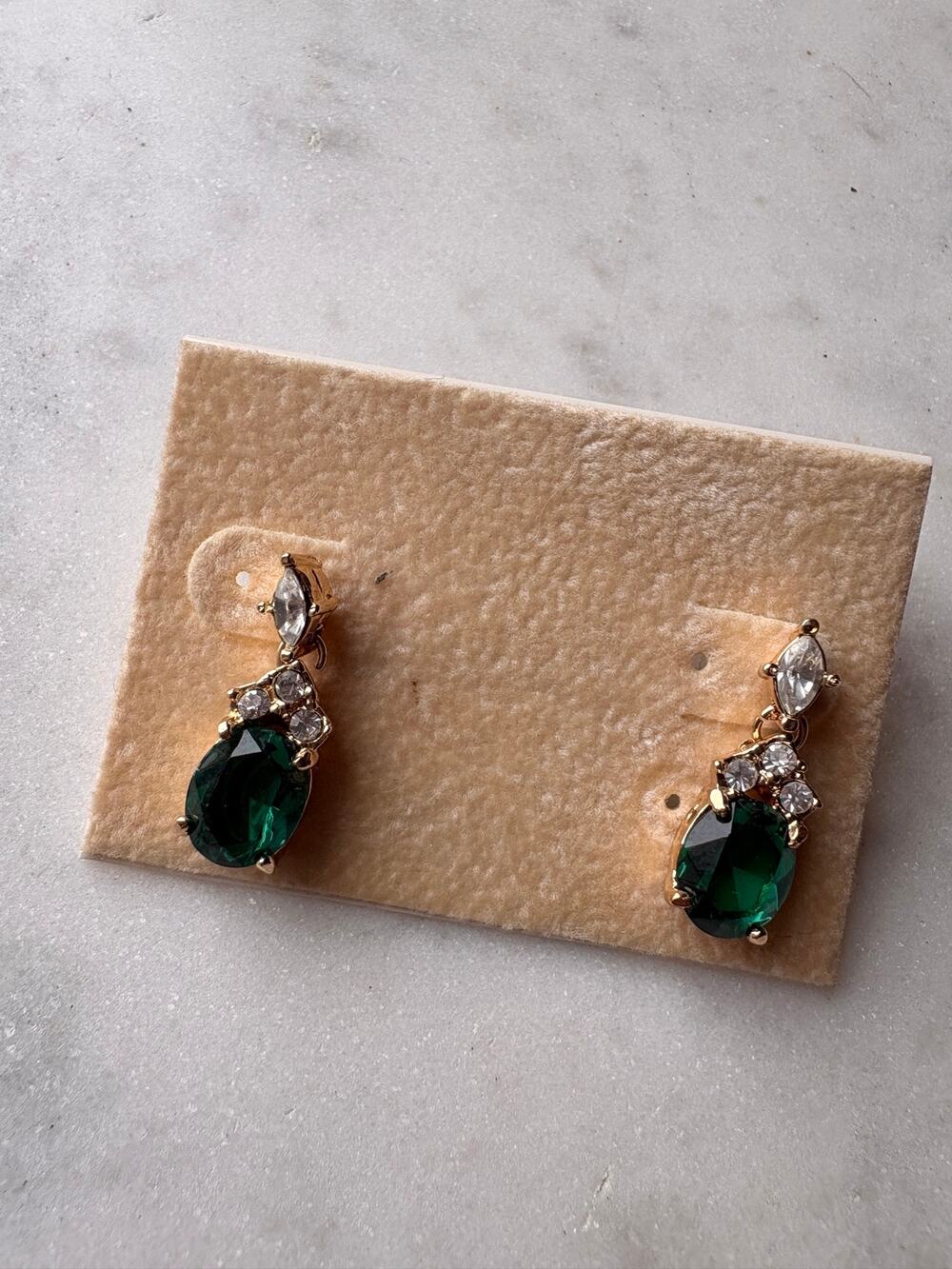 Emerald Green Rhinestone Drop Earrings Gold Tone Pierced
